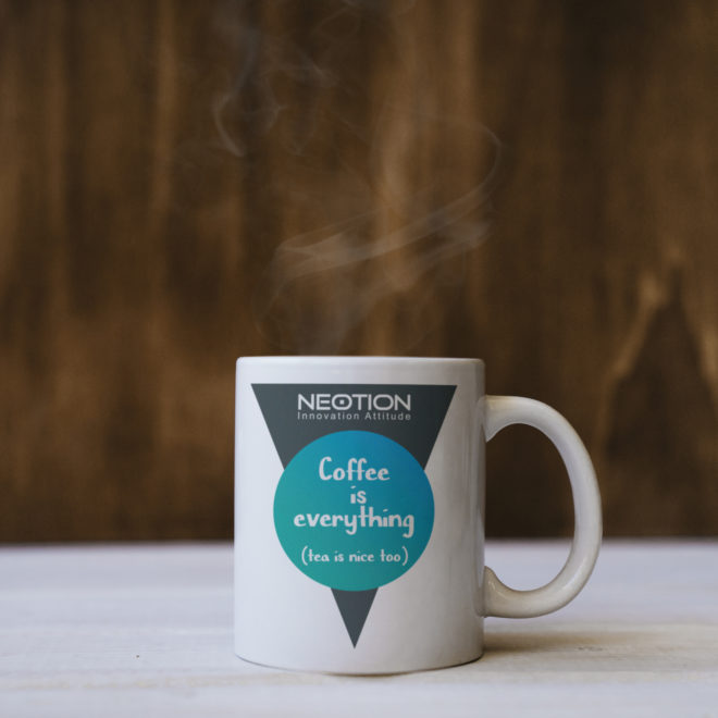 mug "coffee is everything"          *tea is nce too